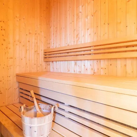 Reetdachhaus Duenenstieg Reetdachhaus Duenenstieg Sechs Nyaraló