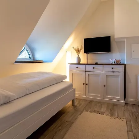 Nyaraló Reetdachhaus Duenenstieg Reetdachhaus Duenenstieg Sechs