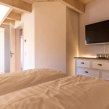 Reetdachhaus Duenenstieg Reetdachhaus Duenenstieg Sechs * Sankt Peter-Ording