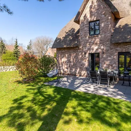 Reetdachhaus Duenenstieg Reetdachhaus Duenenstieg Sechs Nyaraló *